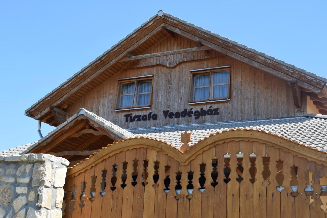Tiszafa Vendeghaz Szentgal Hotel Екстериор снимка